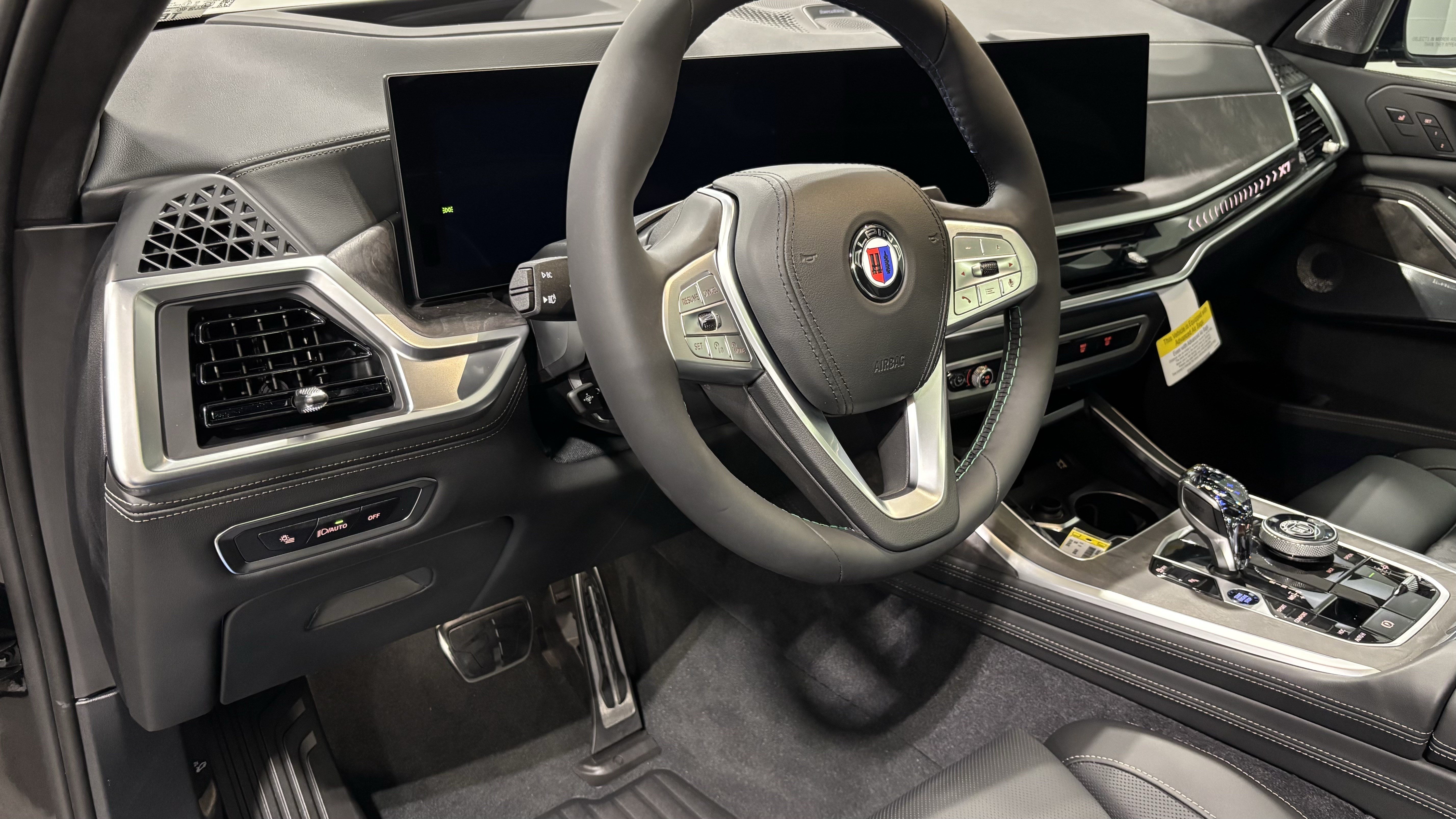 New 2026 BMW ALPINA XB7 AWD/4WD image 13