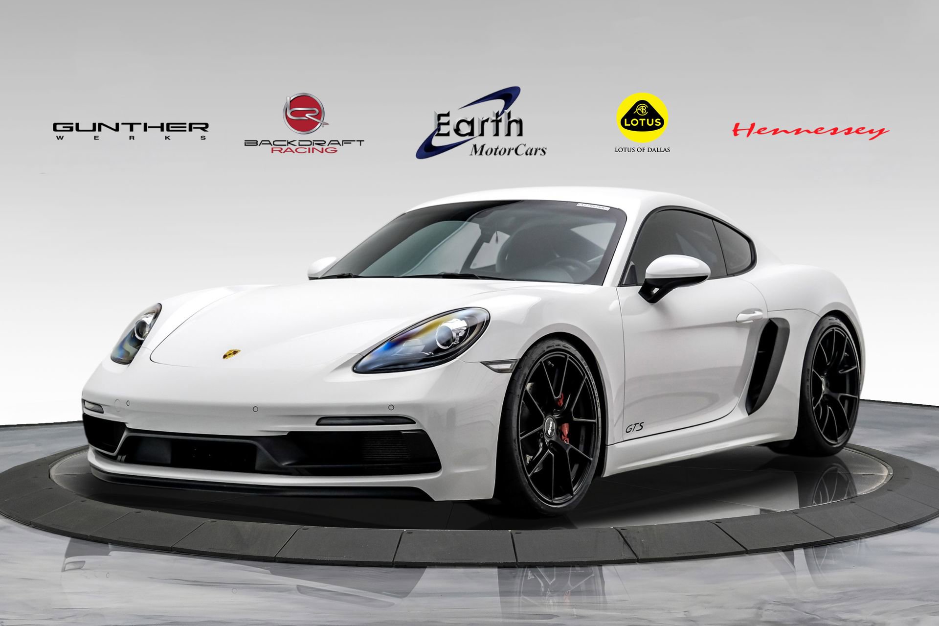 Used 2019 Porsche 718 Cayman GTS RWD image 1