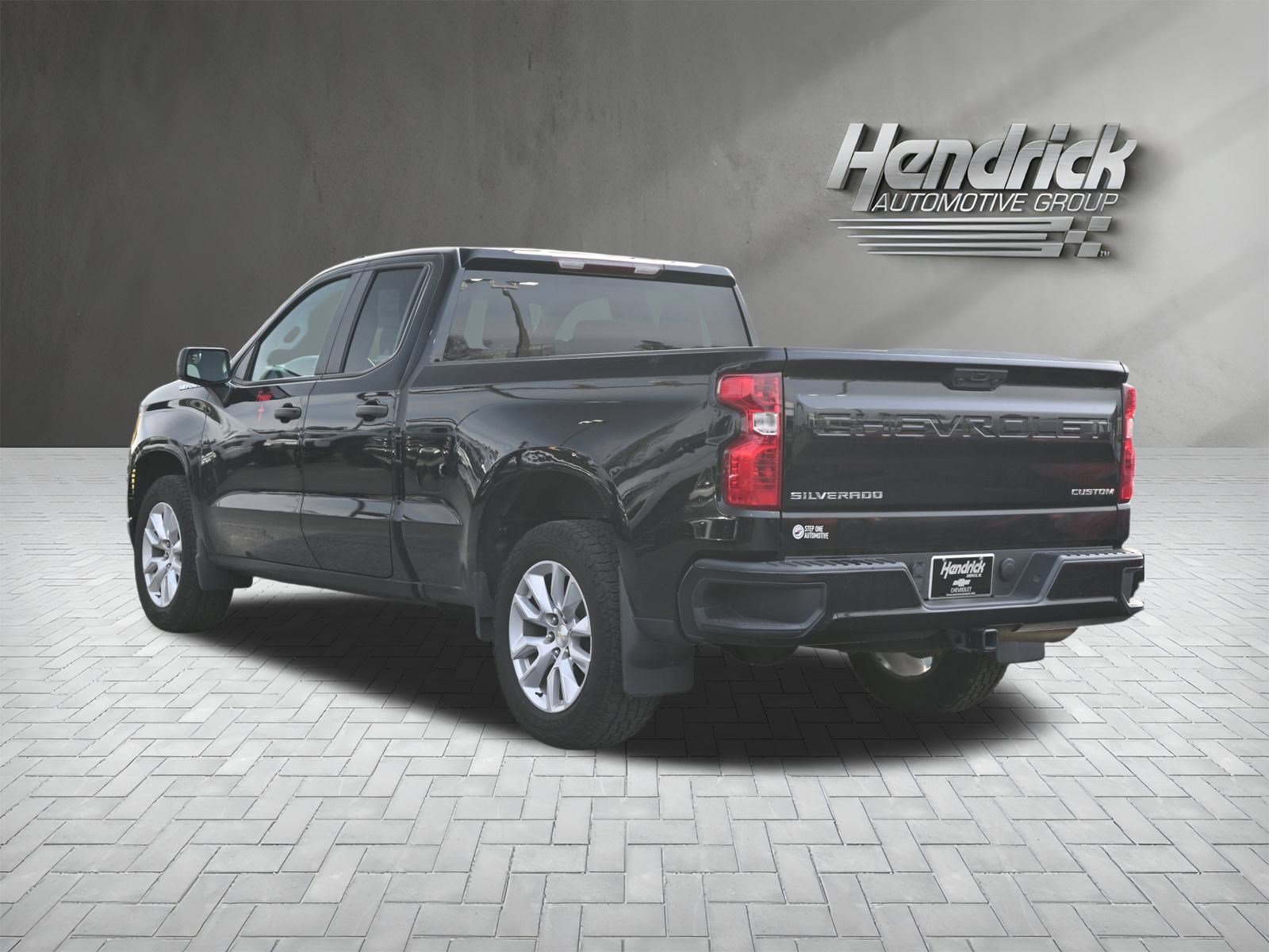 Used 2022 Chevrolet Silverado 1500 Custom image 8