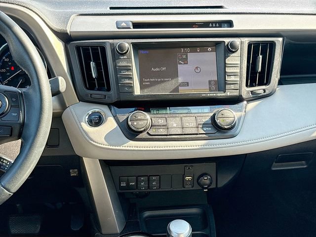 Used 2017 Toyota RAV4 Limited image 19