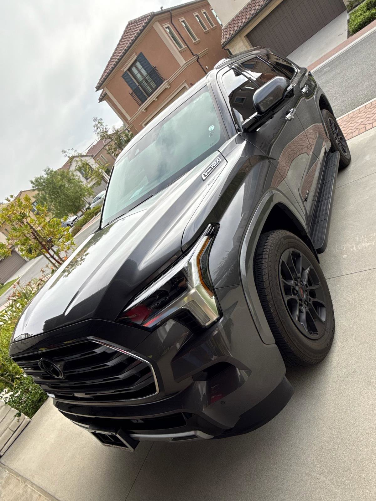 Used 2023 Toyota Sequoia Limited image 6