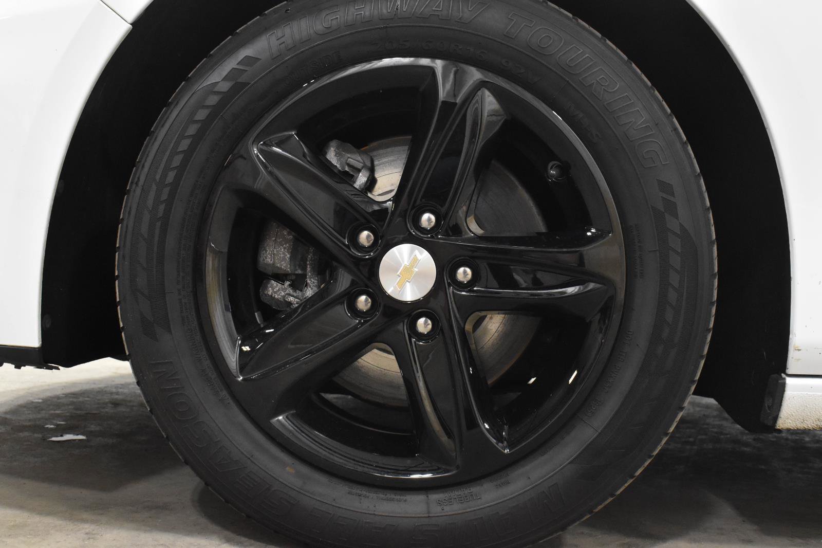 Used 2024 Chevrolet Malibu LT image 31