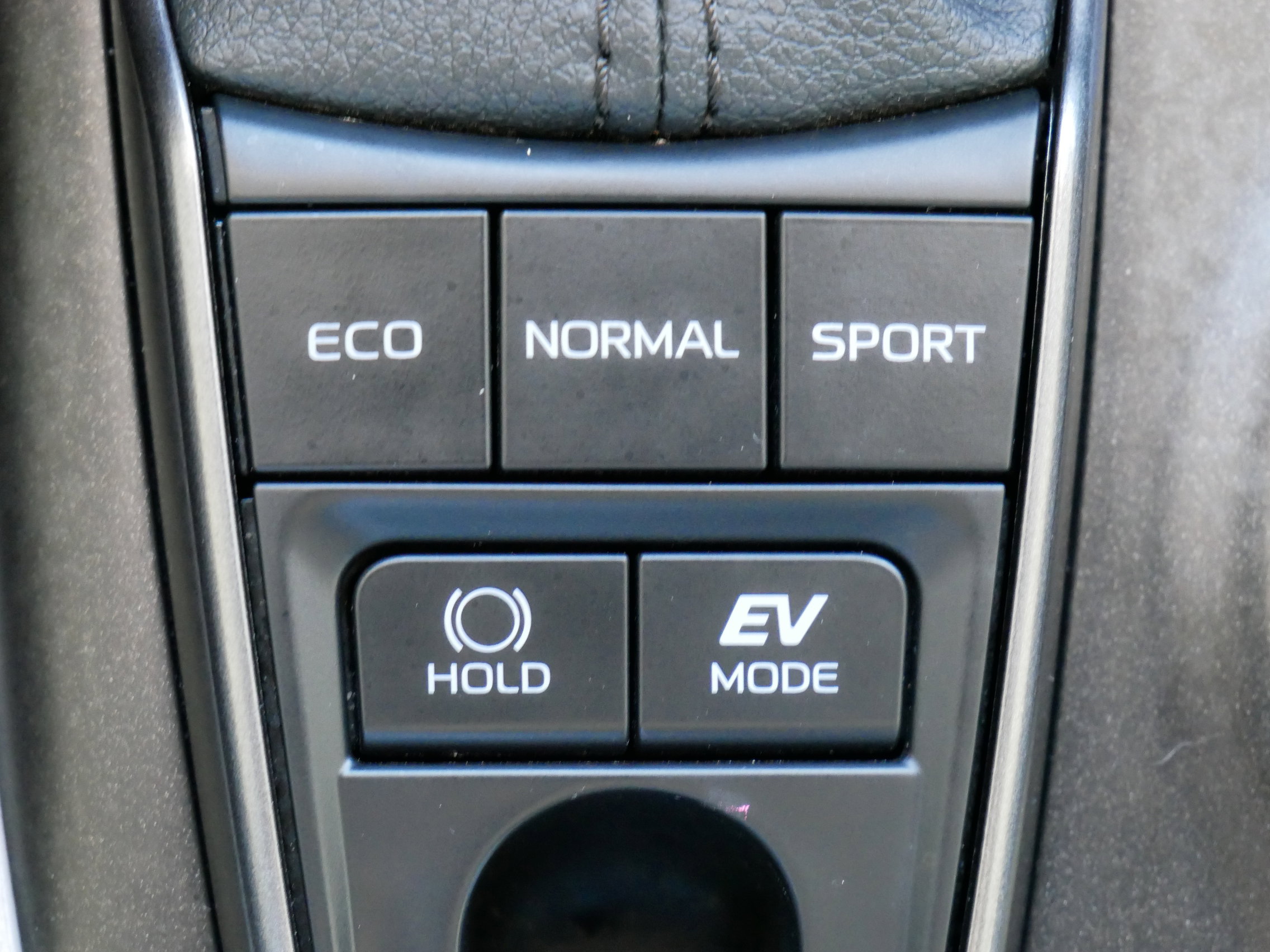 Used 2022 Toyota Camry XSE image 29