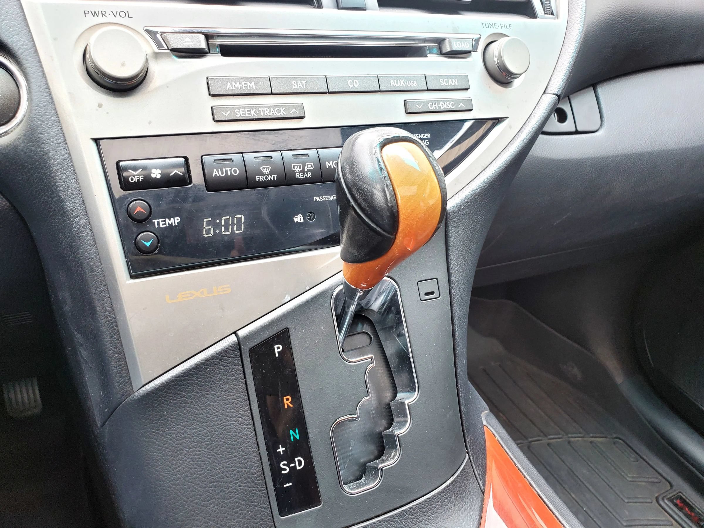 Used 2012 Lexus RX 350 AWD w/ Premium Pkg image 42