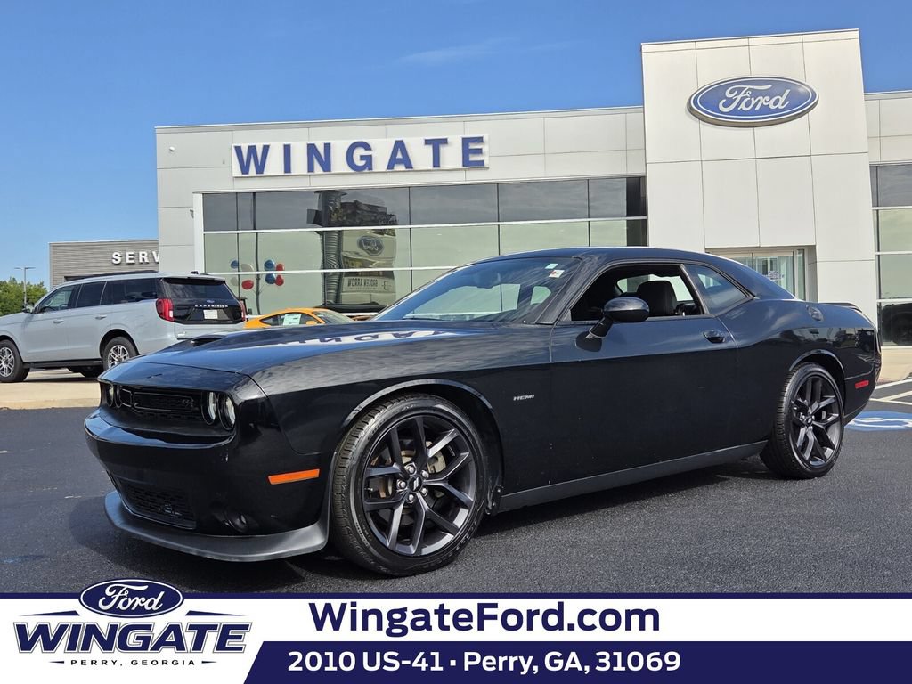 Used 2019 Dodge Challenger R/T w/ Blacktop Package RWD video 1