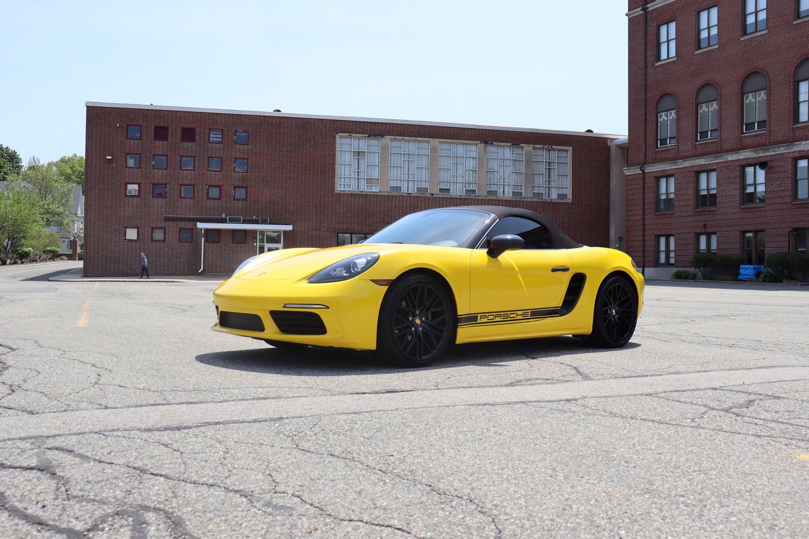 Used 2019 Porsche 718 Boxster RWD image 37