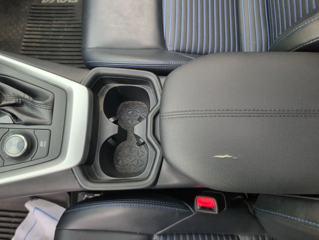 Used 2020 Toyota RAV4 XSE w/ All Weather Liner Package AWD/4WD image 26