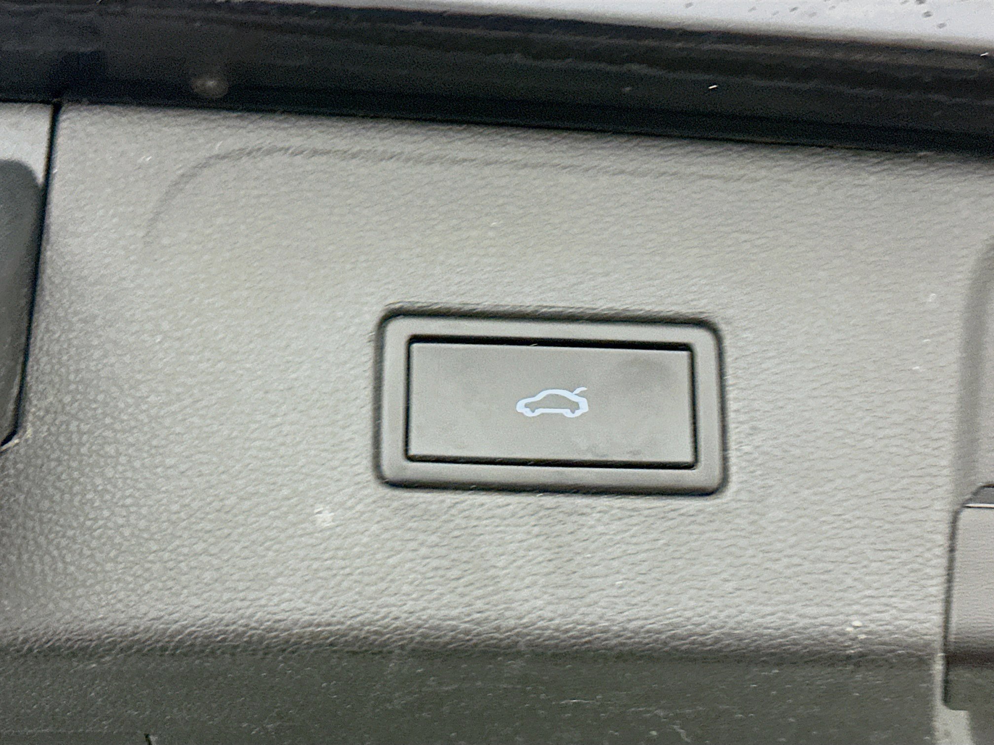 Used 2021 Volkswagen Atlas SEL Premium image 33