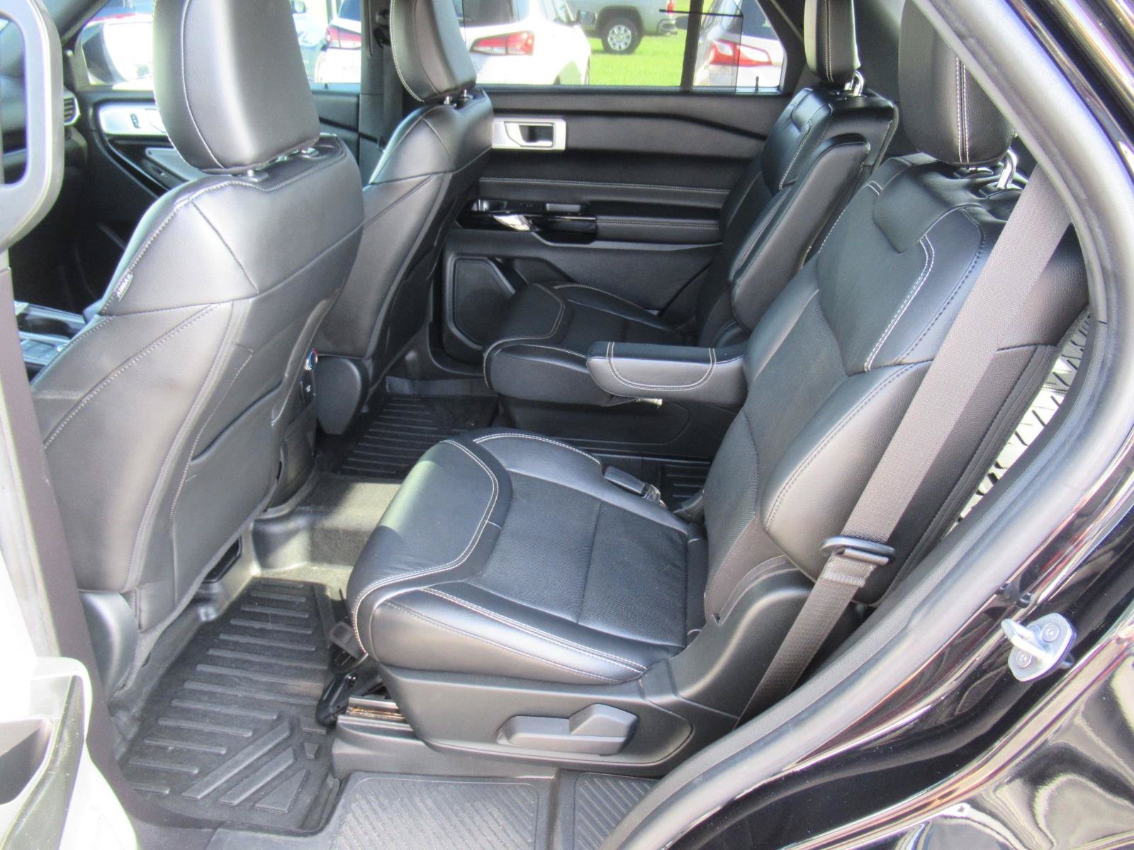 Used 2022 Ford Explorer ST w/ Equipment Group 401A AWD/4WD image 38