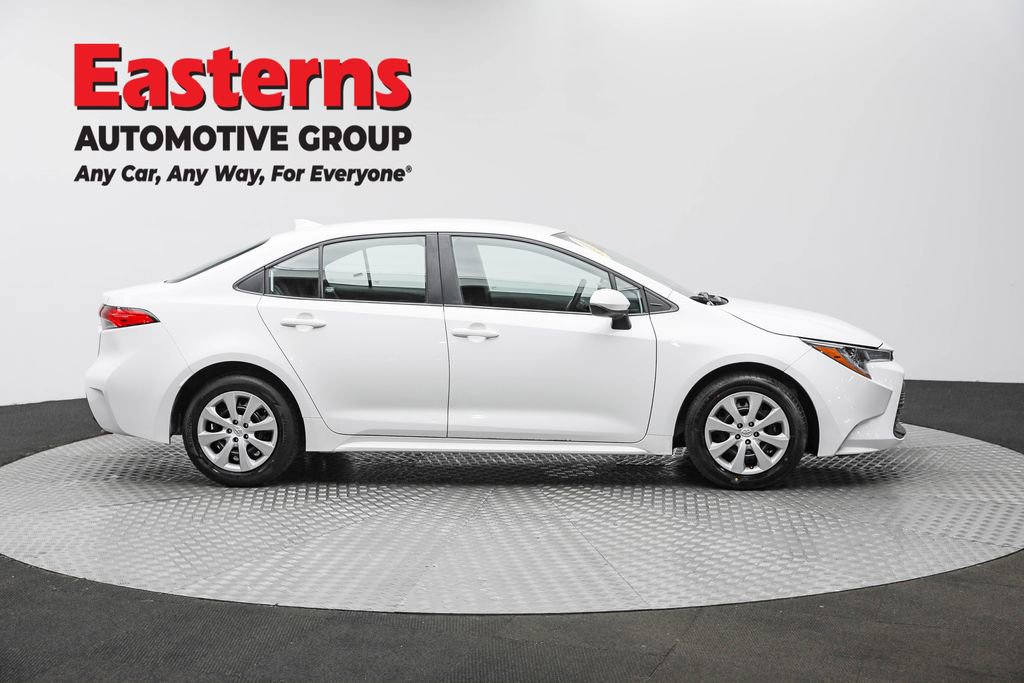 Used 2024 Toyota Corolla LE image 4