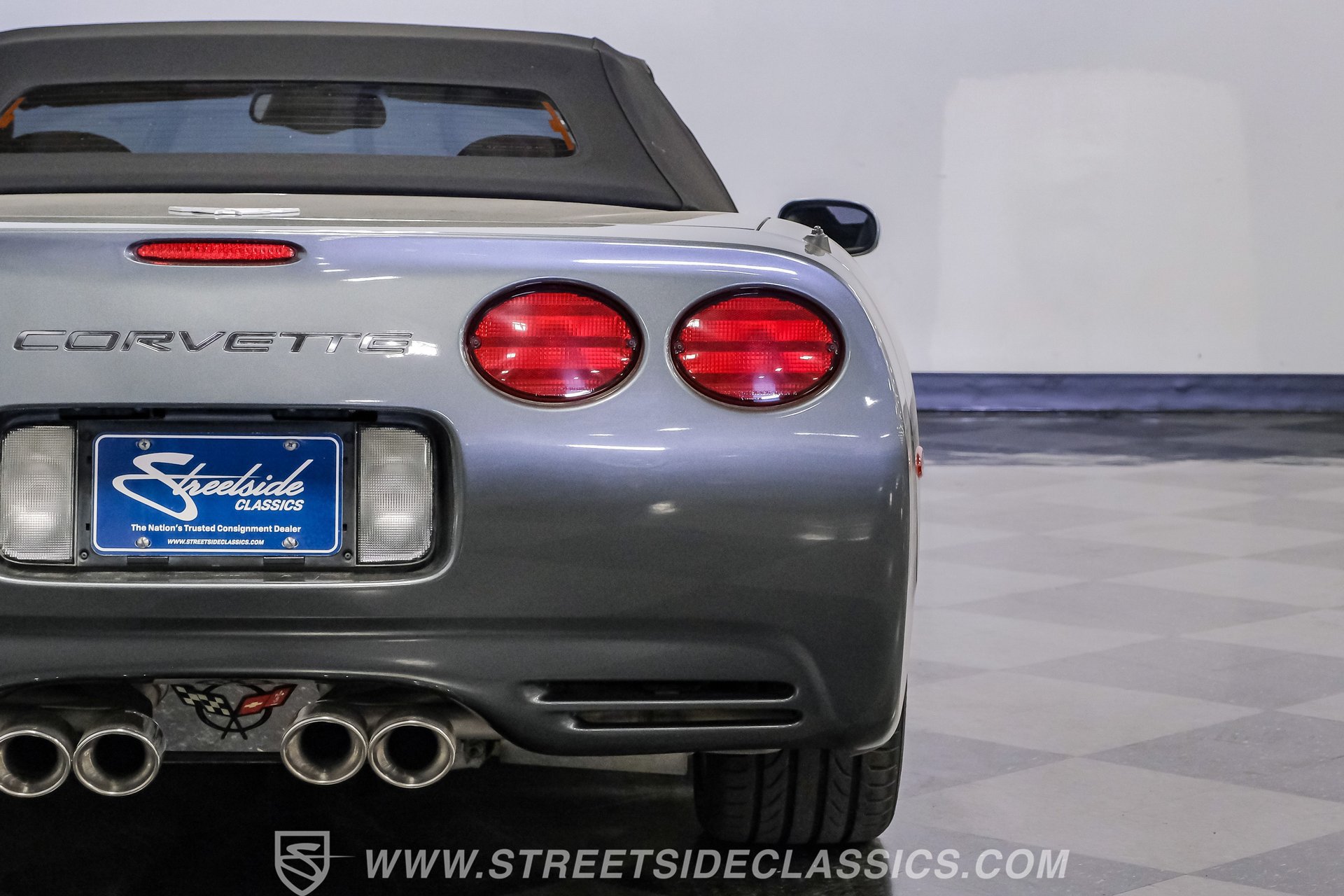 Used 2003 Chevrolet Corvette Convertible w/ Preferred Equipment Group1 RWD image 25