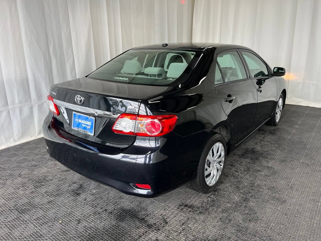 Used 2012 Toyota Corolla LE w/ Preferred Accessory Pkg FWD image 29