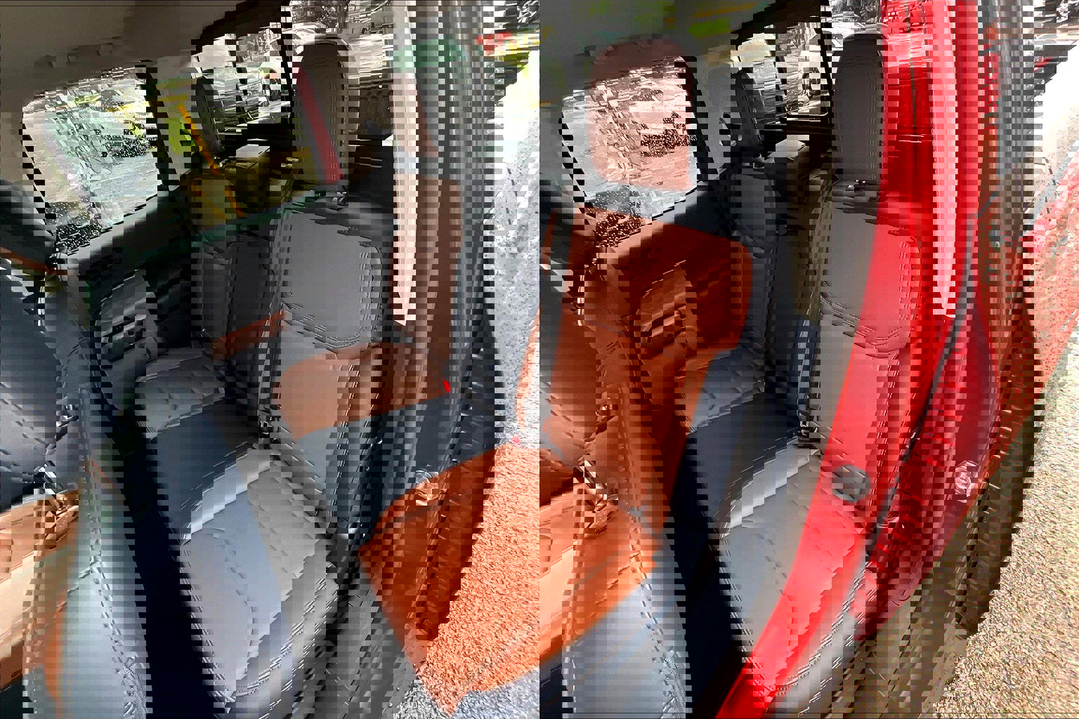 Used 2024 Ford Maverick Lariat image 18