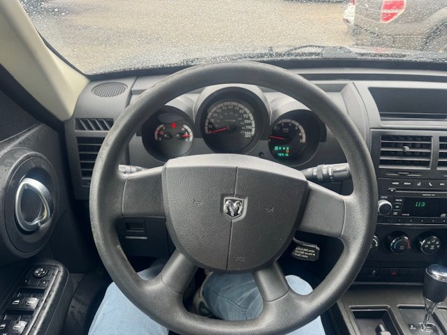 Used 2011 Dodge Nitro Heat image 15