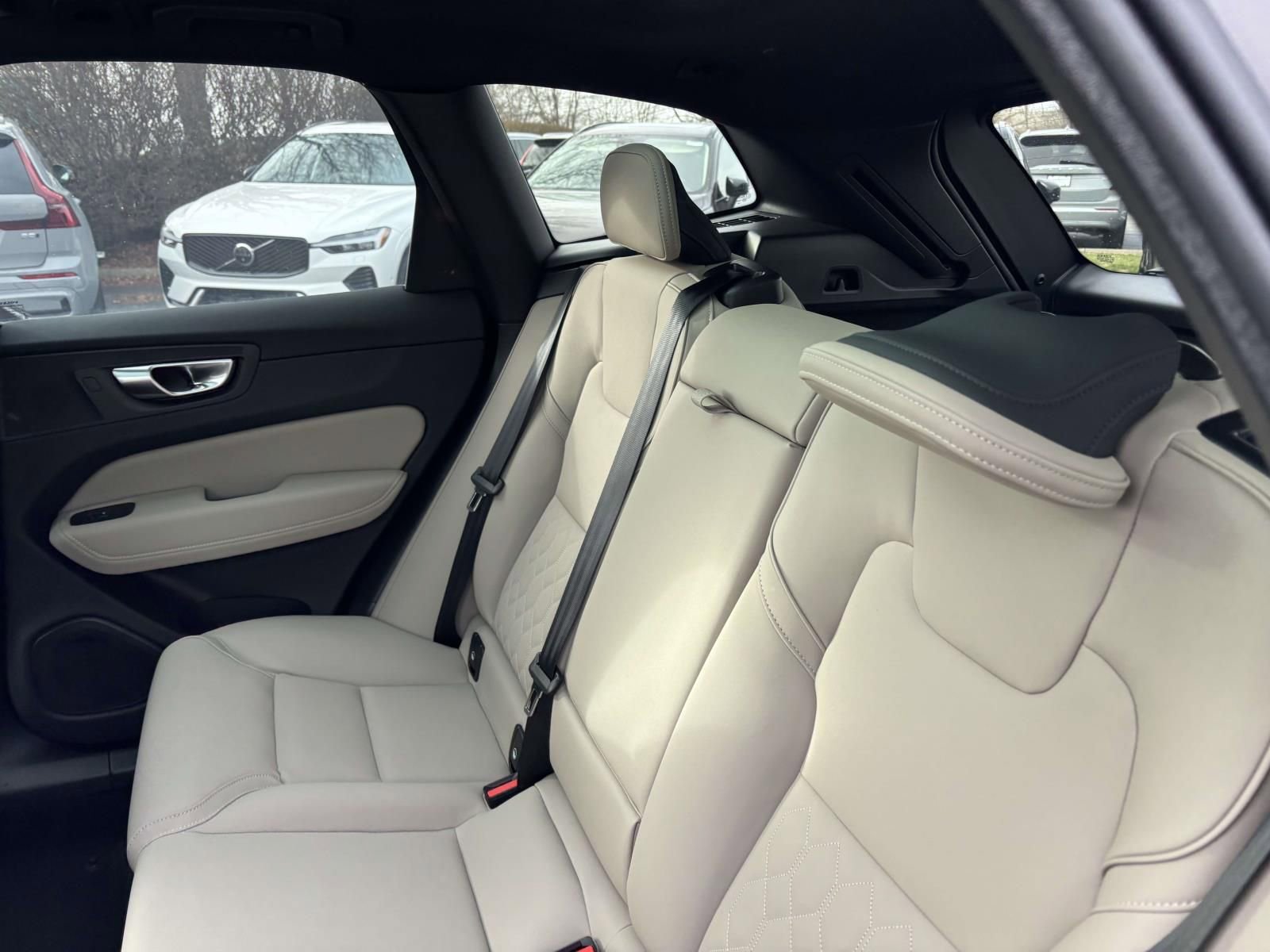 New 2026 Volvo XC60 B5 Plus w/ Protection Package Premier image 25