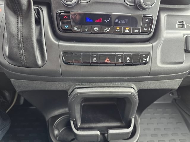 Used 2025 RAM ProMaster 1500 w/ Safety Group FWD image 25