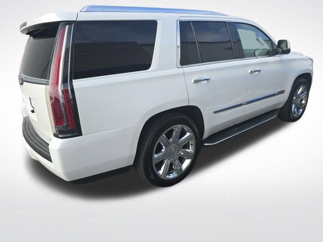 Used 2016 Cadillac Escalade Luxury image 7