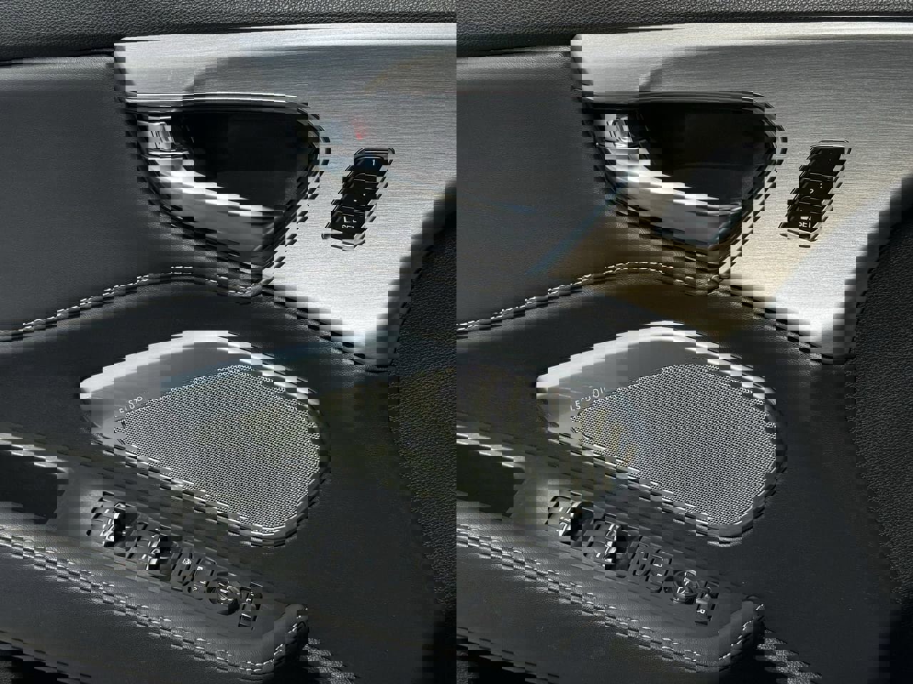 Used 2020 Acura RDX w/ Technology Package image 22