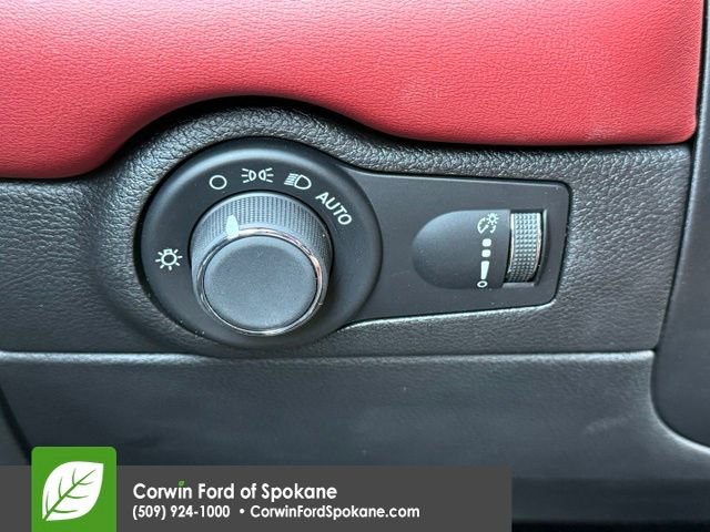 Used 2024 Dodge Durango SRT AWD/4WD image 28