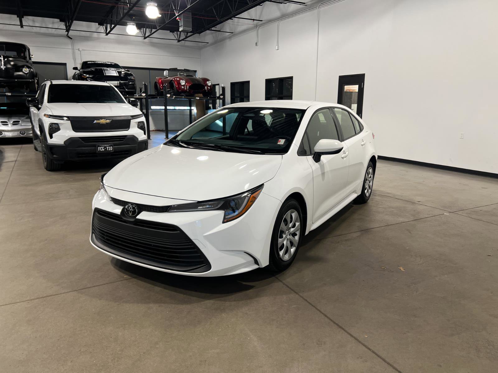 Used 2023 Toyota Corolla LE image 7