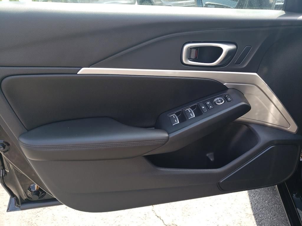 Certified 2025 Acura Integra FWD image 18