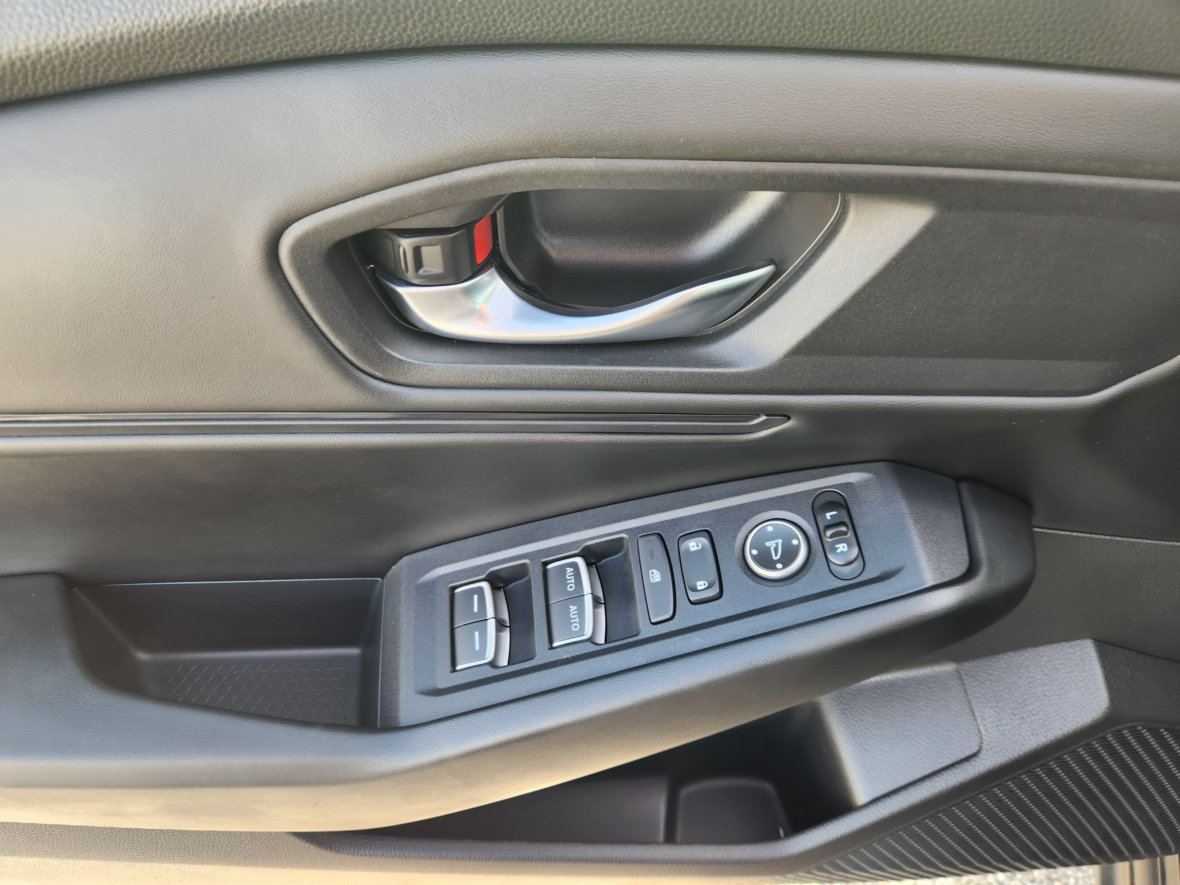 Certified 2024 Honda Accord EX image 17