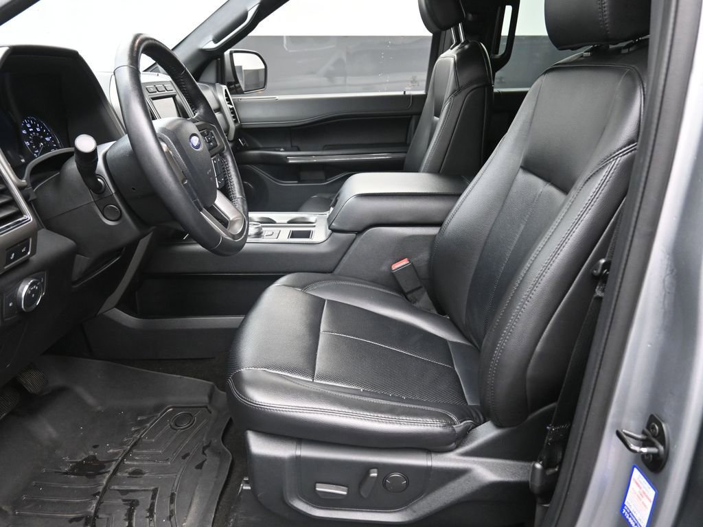 Used 2020 Ford Expedition XLT w/ Equipment Group 202A image 21