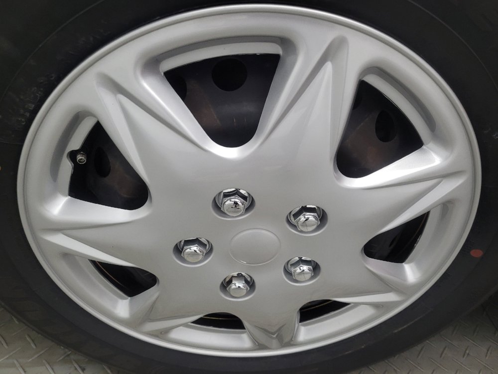Used 2020 Hyundai Accent SE FWD image 31