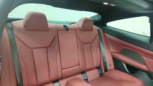 Used 2026 BMW M440i Coupe RWD image 24