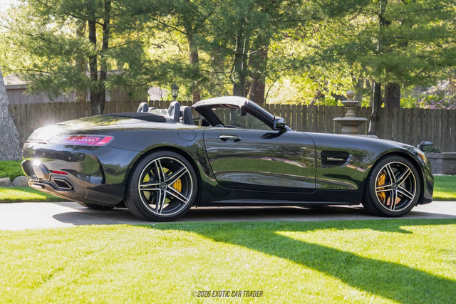 Used 2018 Mercedes-Benz AMG GT C image 8