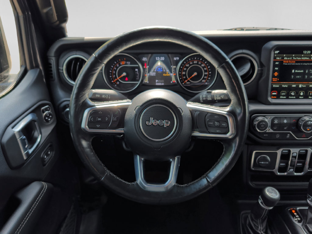 Used 2021 Jeep Wrangler Unlimited Sahara AWD/4WD image 11
