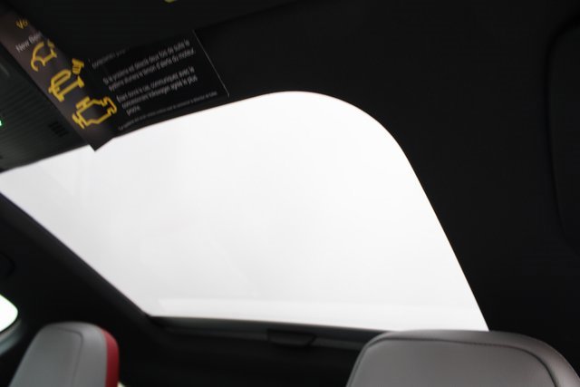 New 2026 Volkswagen GTI SE image 5