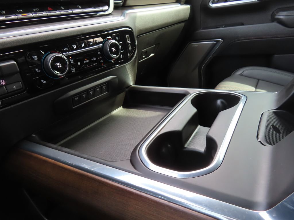 Certified 2024 Chevrolet Silverado 3500 High Country w/ High Country Premium Package image 22