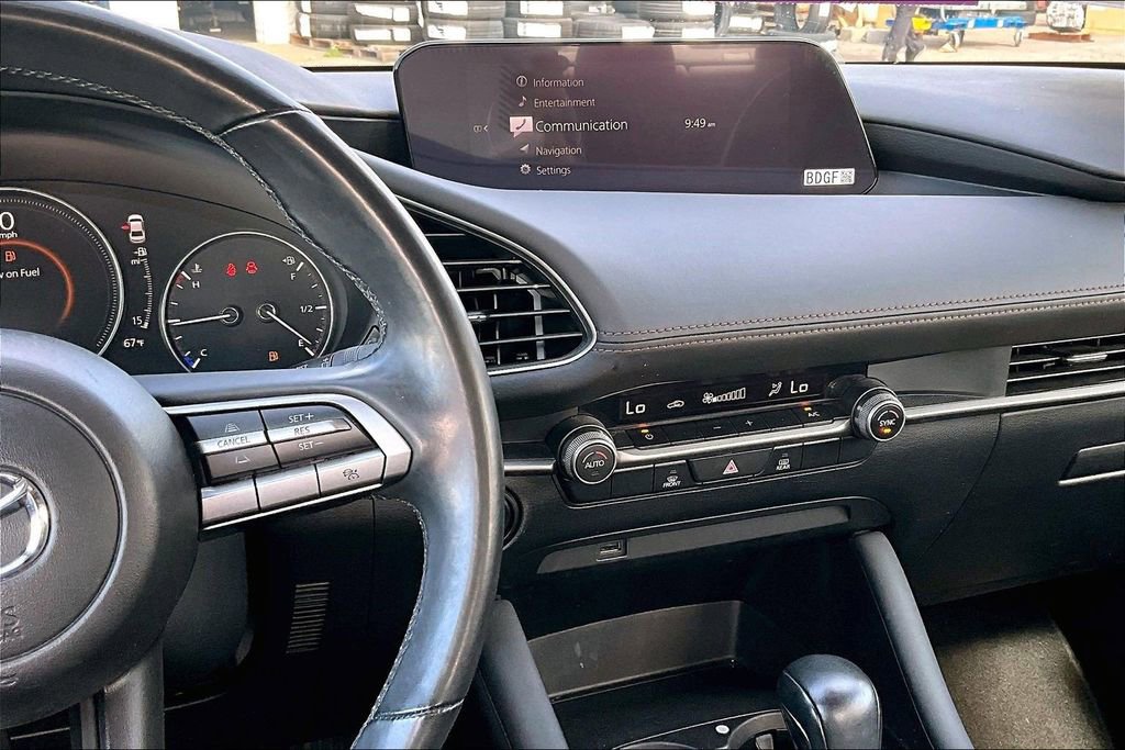 Used 2020 MAZDA MAZDA3 Sedan w/ Select Package FWD image 6