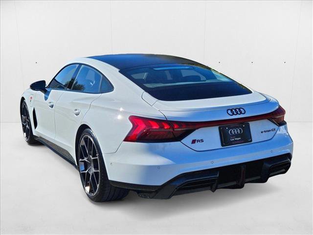 New 2025 Audi RS e-tron GT performance video 2