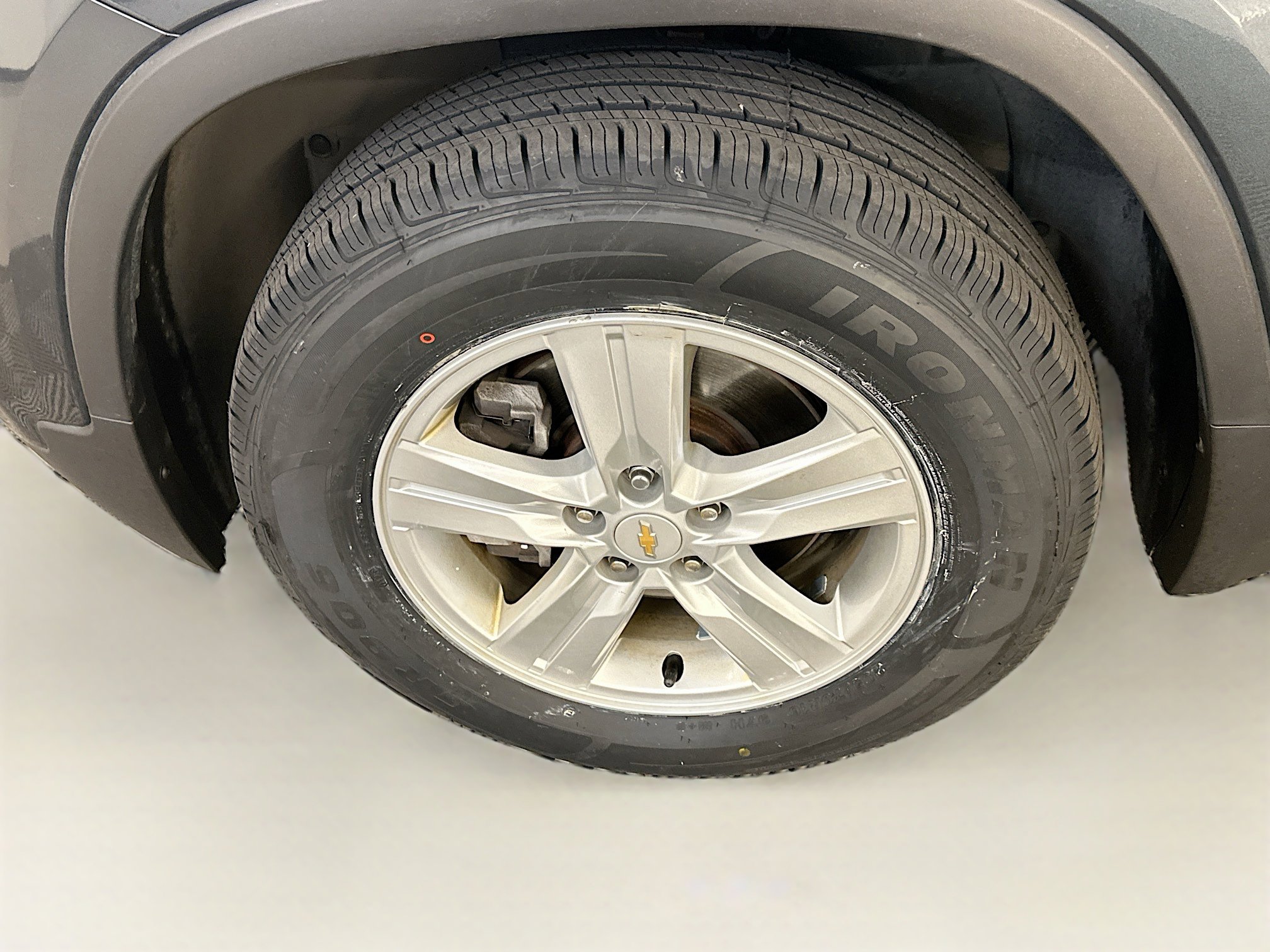 Used 2021 Chevrolet Trax LT w/ LT Convenience Package image 11