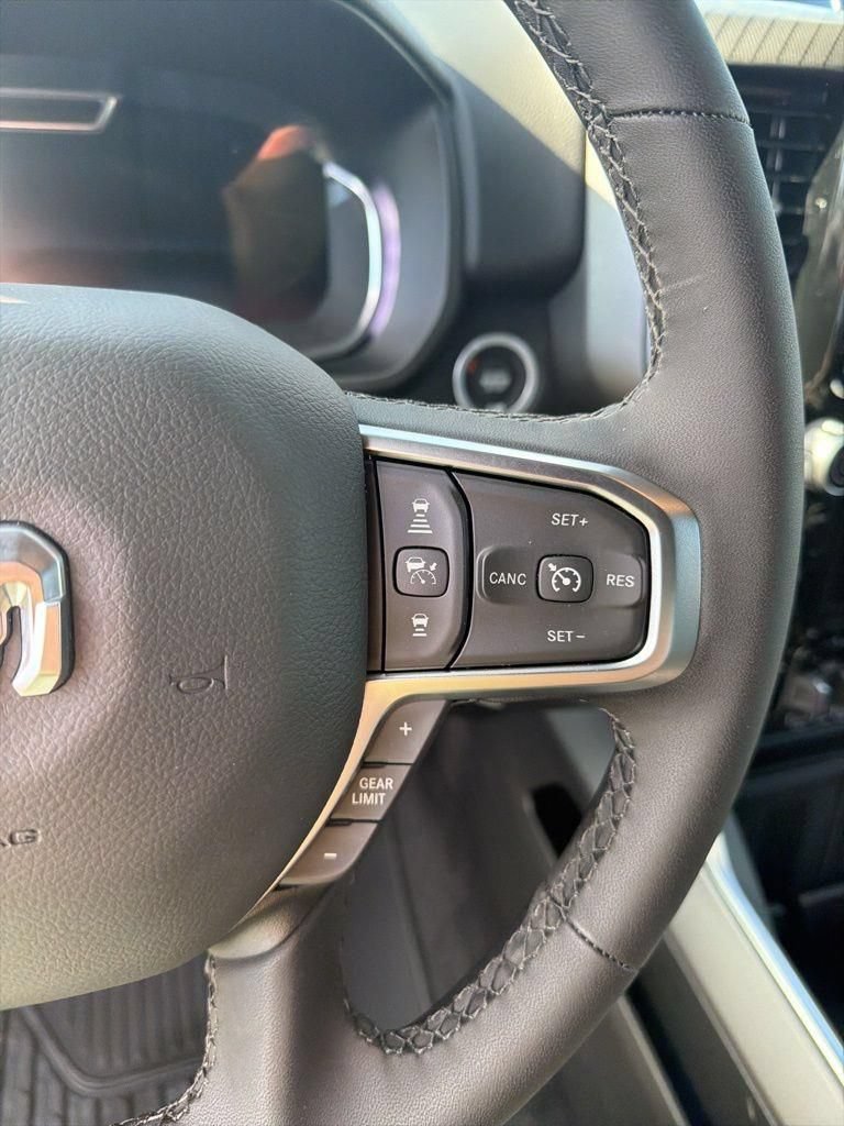 New 2026 RAM 1500 Big Horn AWD/4WD image 38