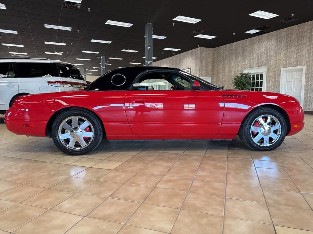 Used 2003 Ford Thunderbird image 52