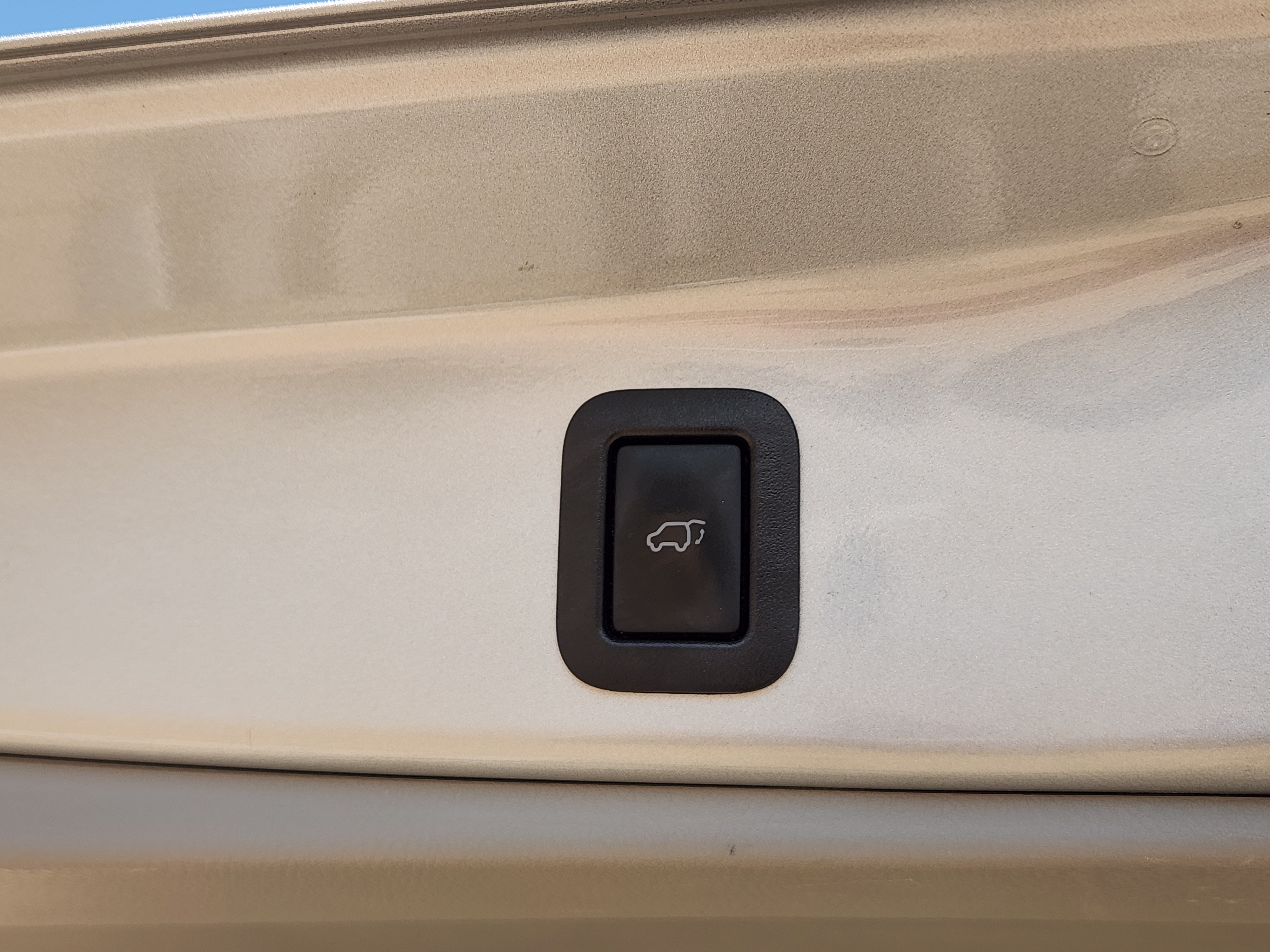 Used 2017 Toyota Highlander XLE AWD/4WD image 40