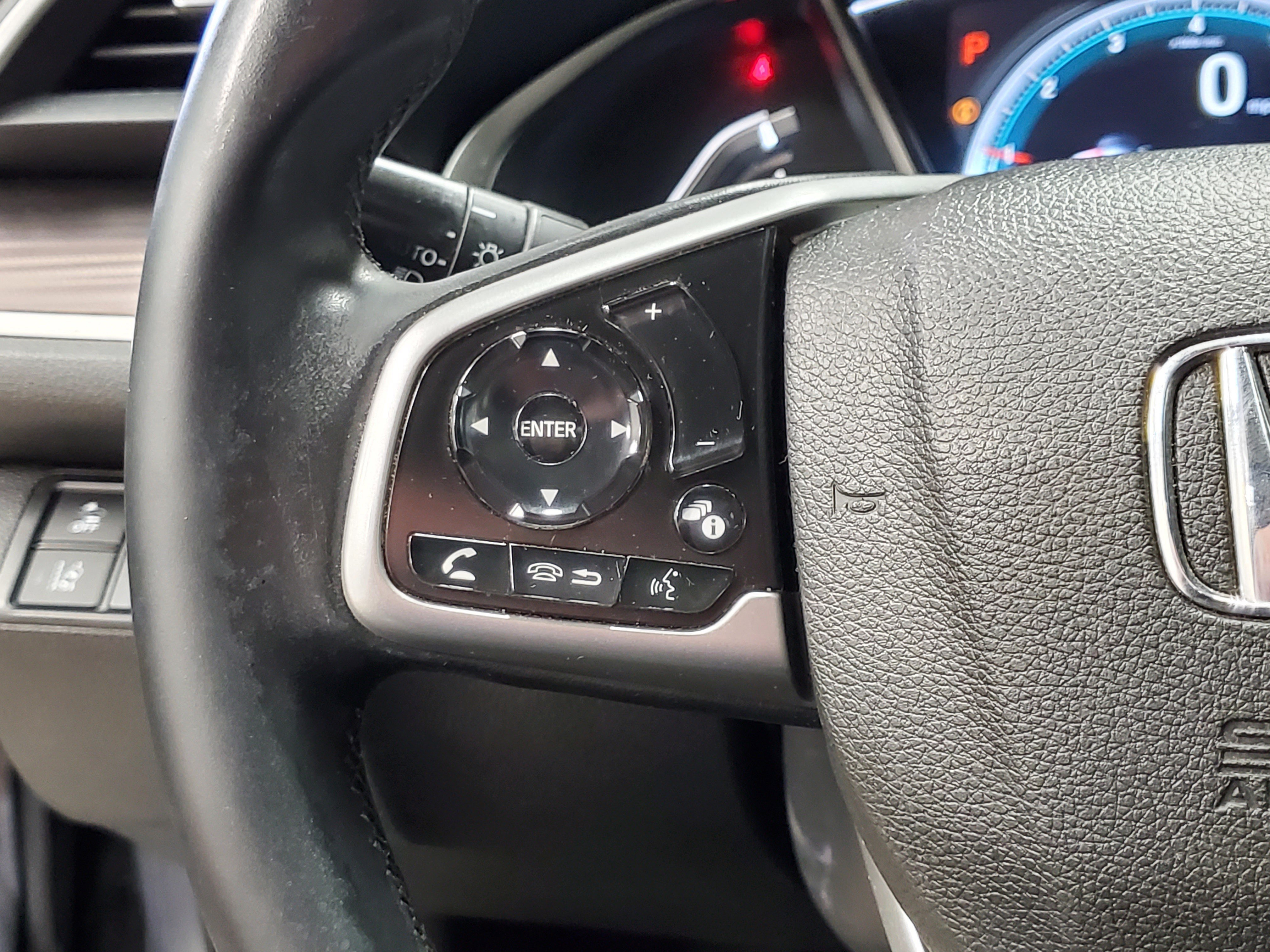 Used 2020 Honda Civic EX image 24