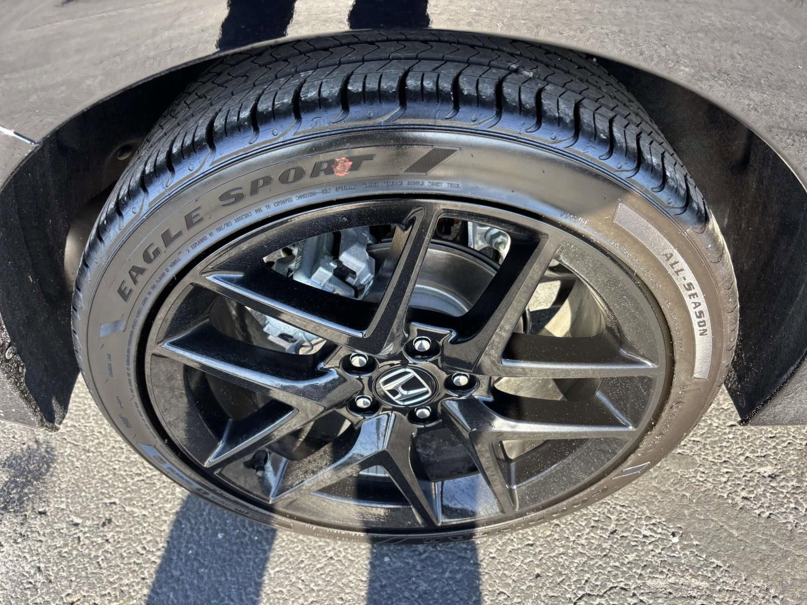 Used 2025 Honda Civic Sport image 12