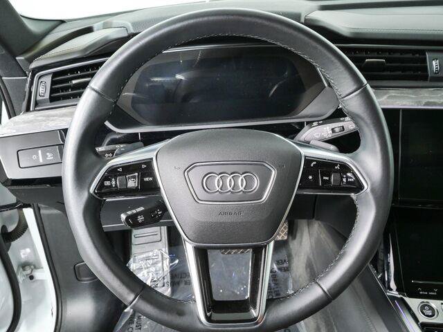 Used 2022 Audi e-tron Chronos w/ Chronos Package AWD/4WD image 17