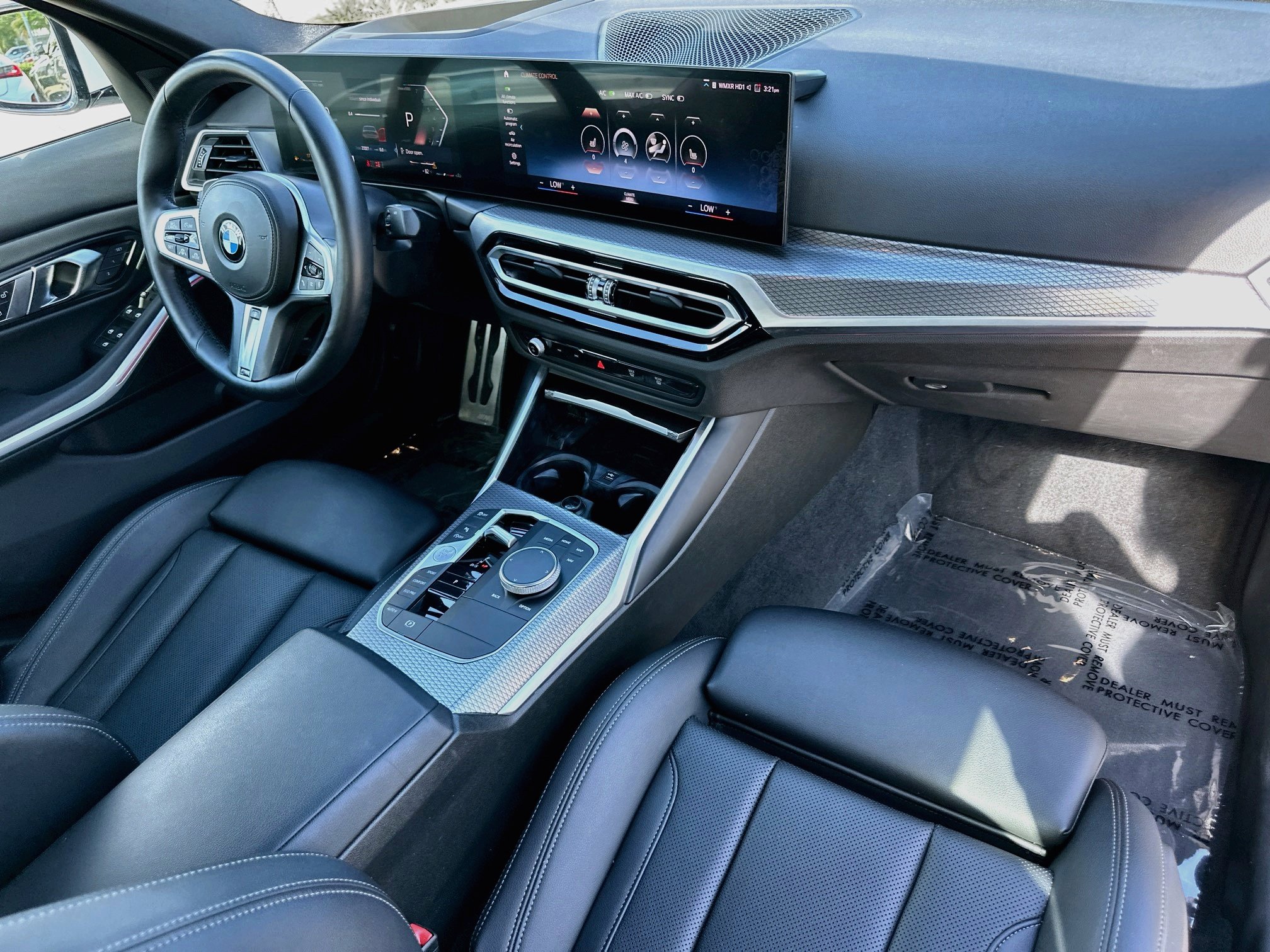 Certified 2023 BMW 330i Sedan w/ M Sport Package RWD image 28