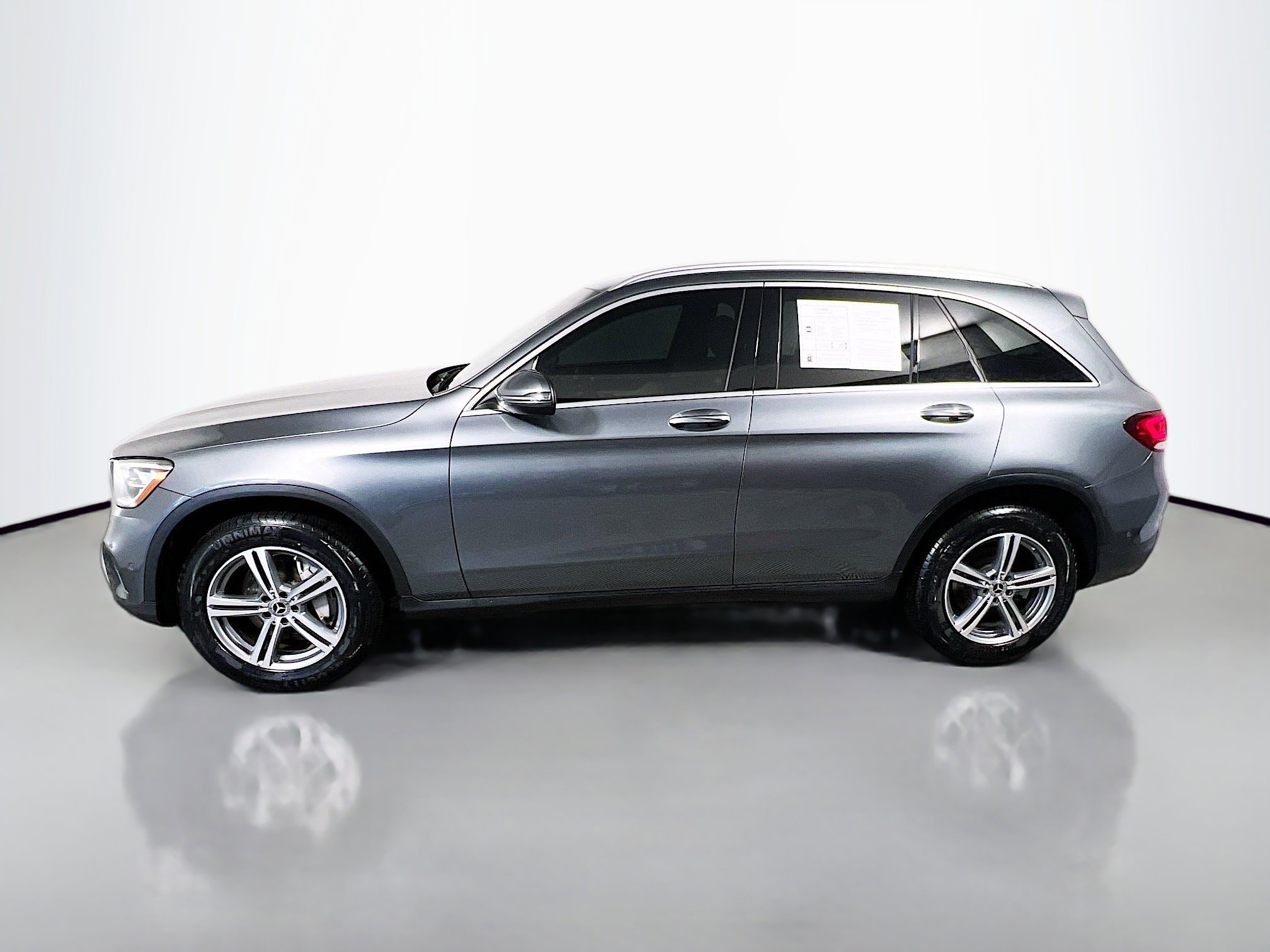 Used 2021 Mercedes-Benz GLC 300 image 9