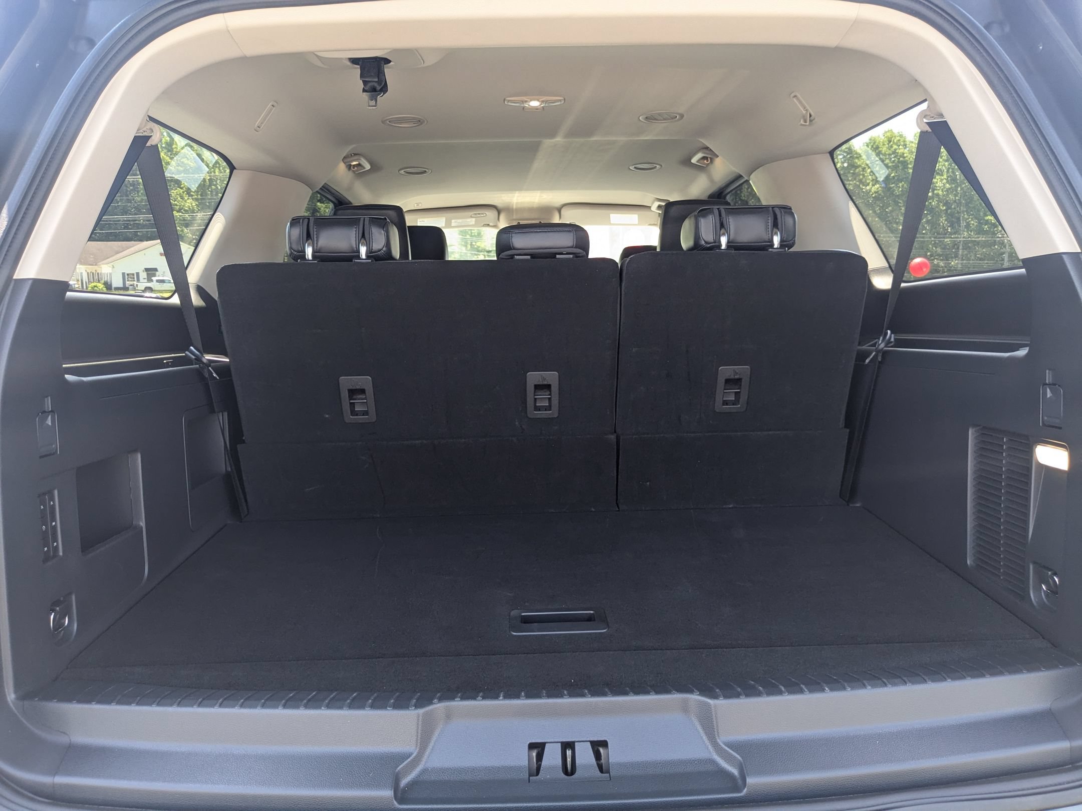Used 2023 Ford Expedition Max XLT RWD image 25