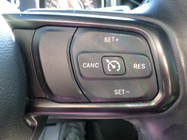 Used 2018 Jeep Wrangler Unlimited Sport S image 23