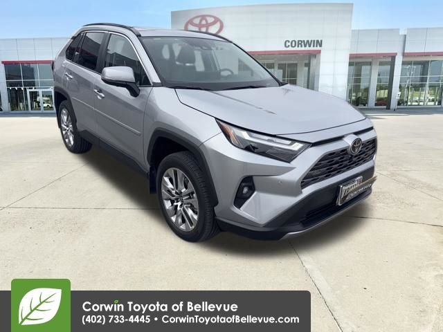 Used 2025 Toyota RAV4 Limited w/ Advanced Technology Package image 32