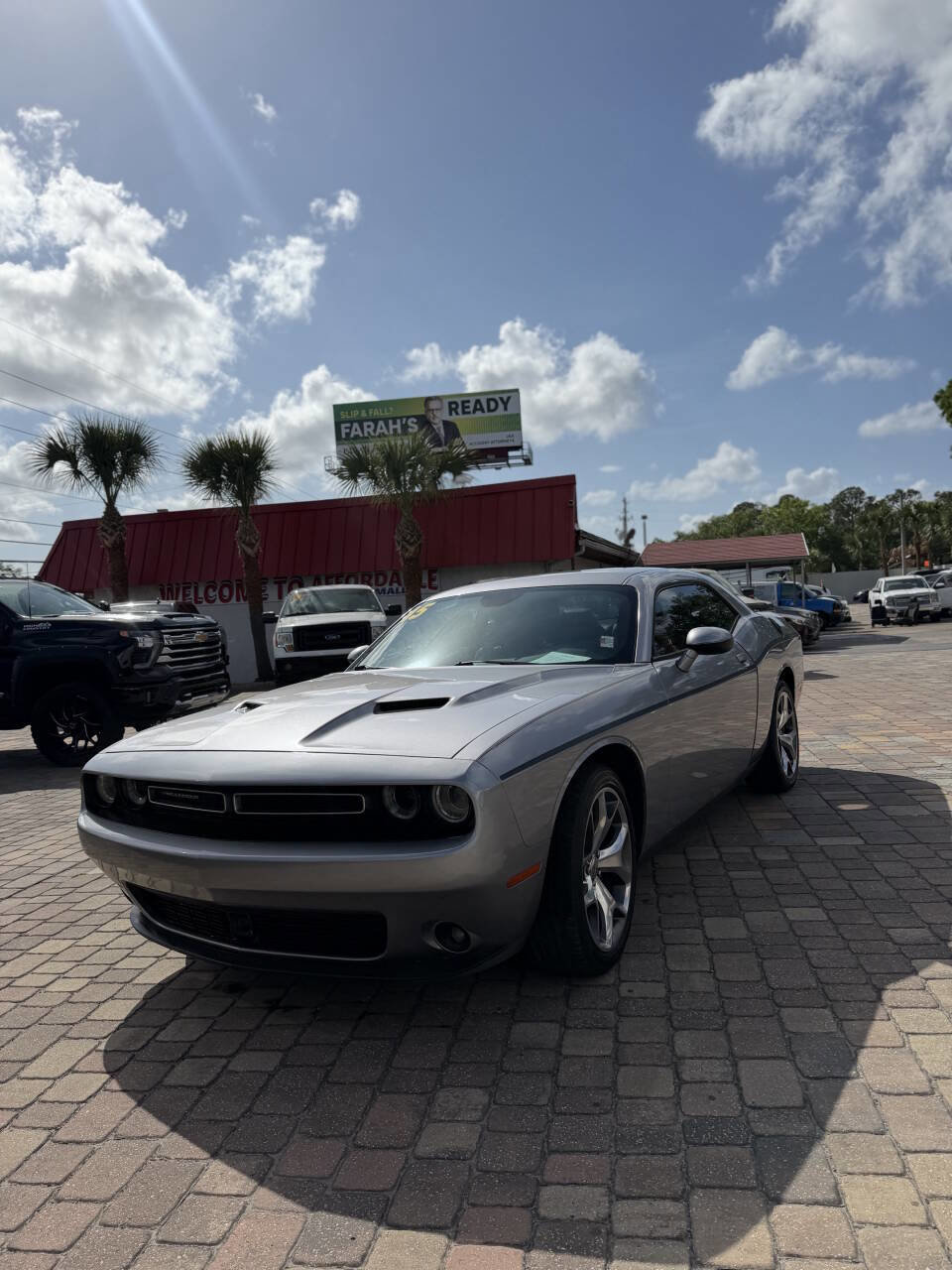 Used 2015 Dodge Challenger SXT Plus w/ Technology Group RWD image 11