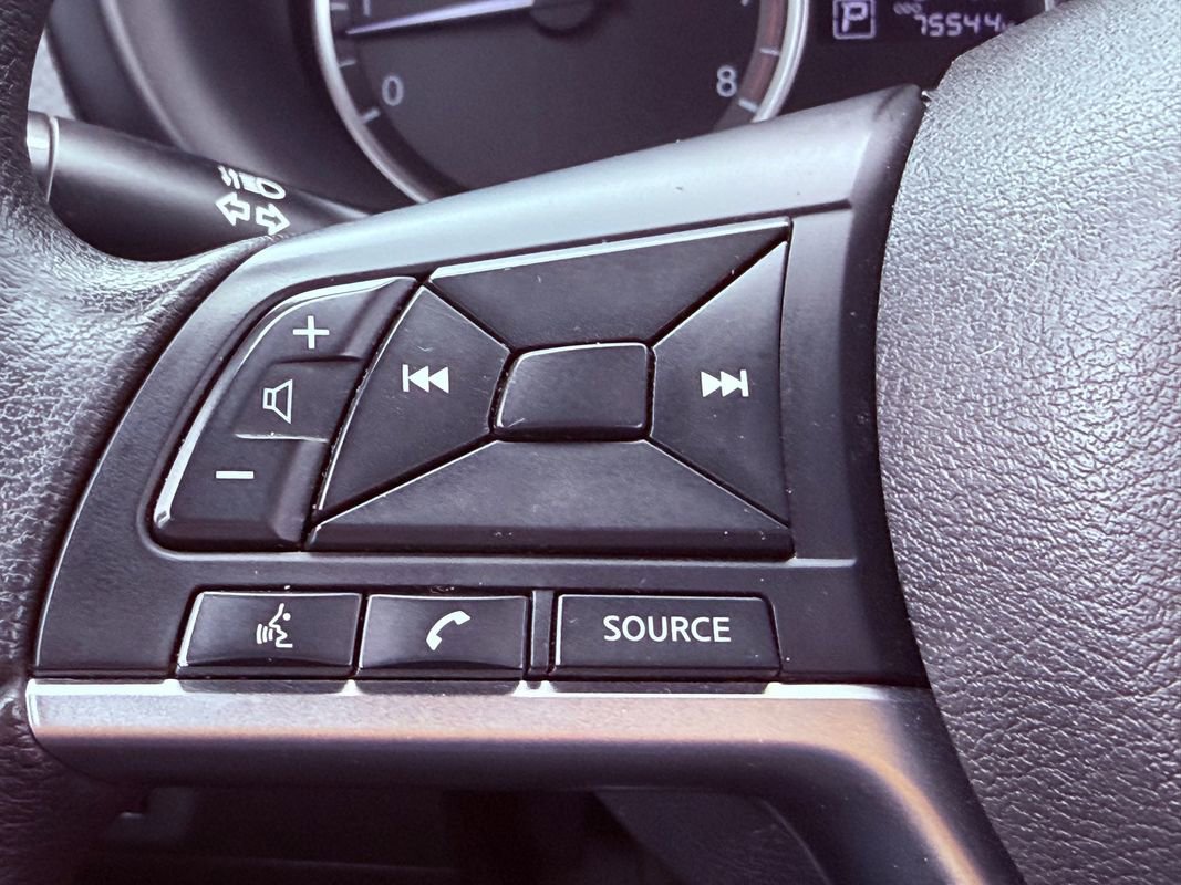 Used 2021 Nissan Kicks S image 29