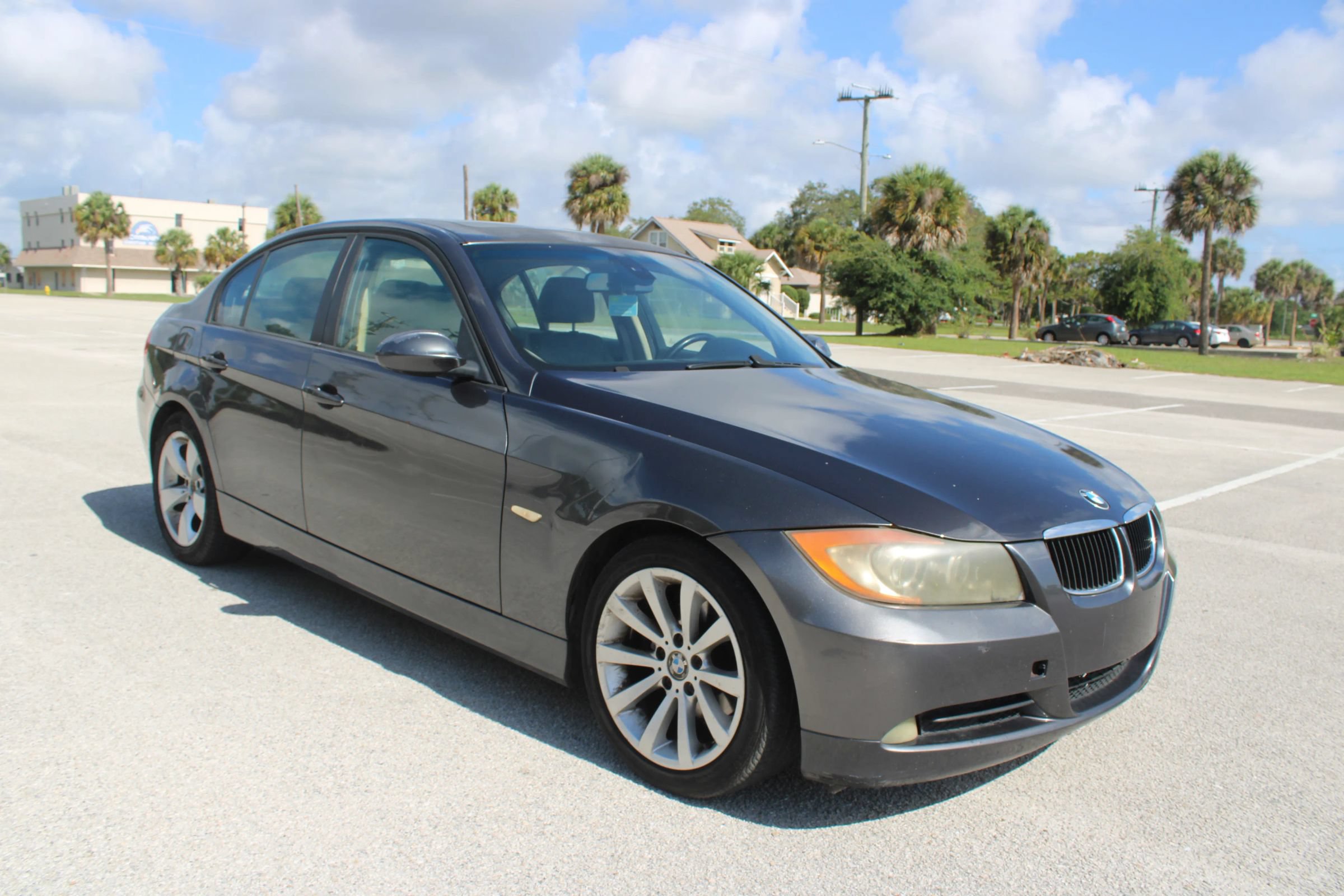 Used 2006 BMW 325i Sedan RWD image 12